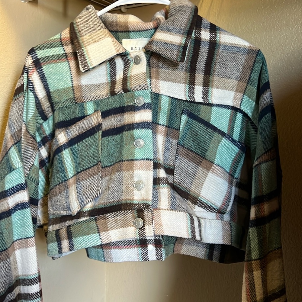TALULAH Crop Flannel - Plaid Jacket